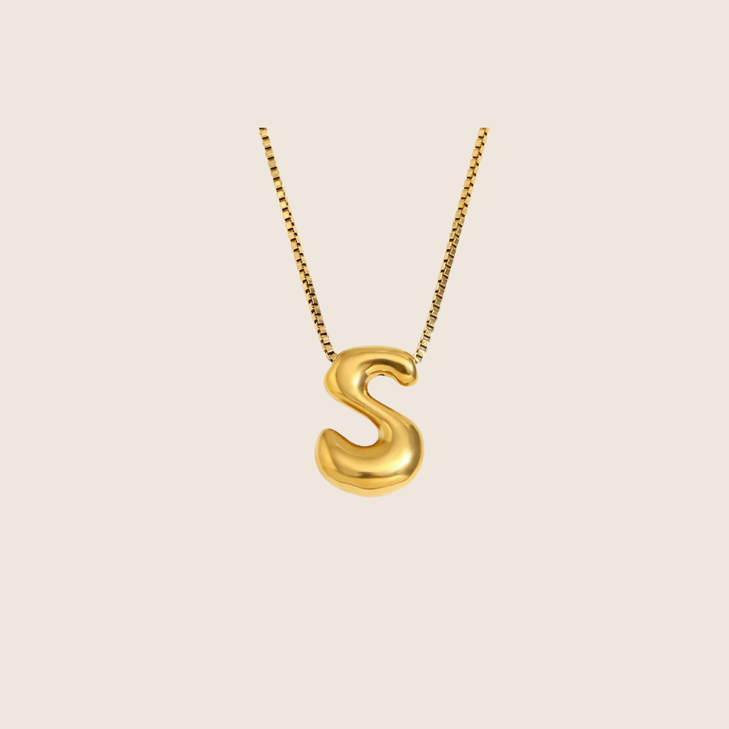 Initiale Necklace