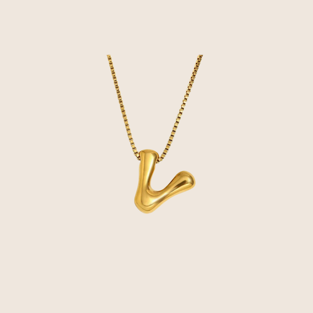 Initiale Necklace