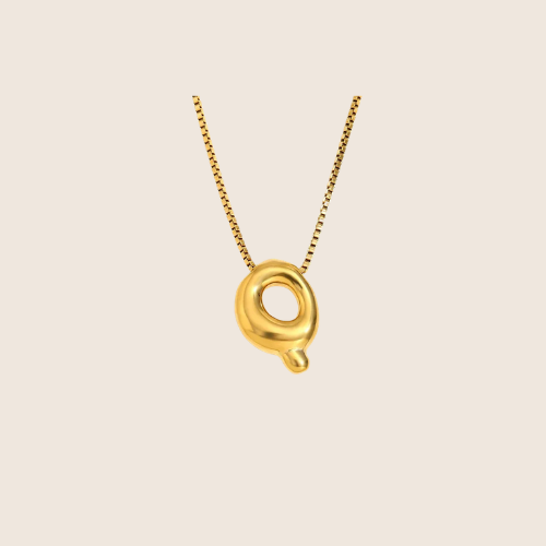Initiale Necklace
