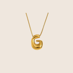 Initiale Necklace
