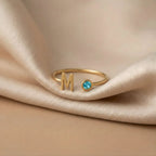 Bague réglable avec pierre de naissance initiale