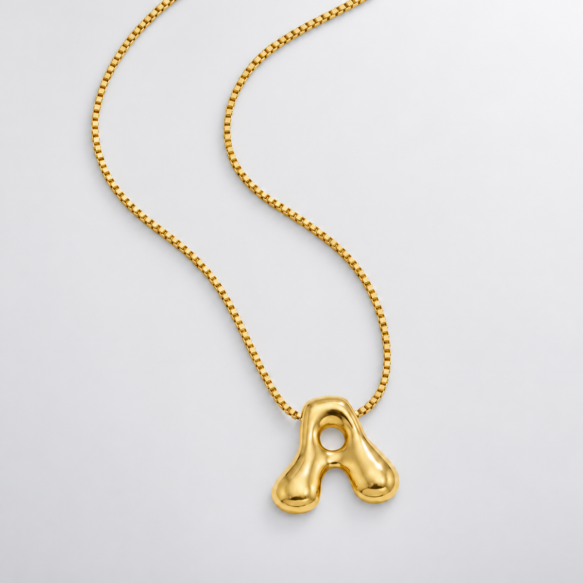 Collier initiale