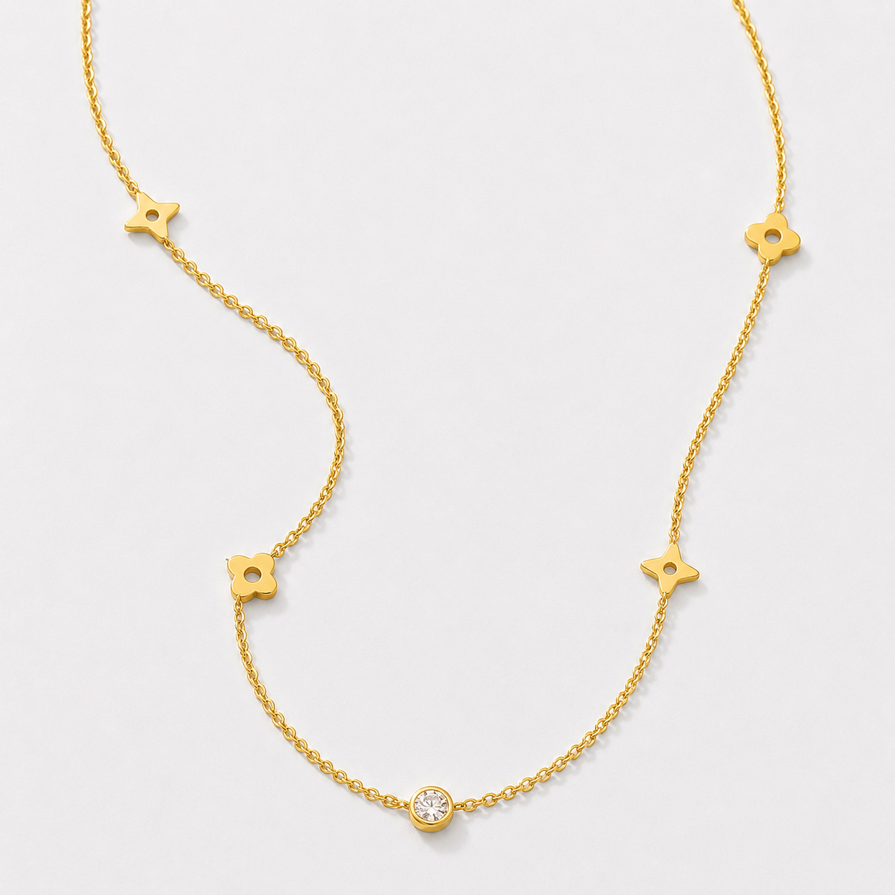 Carrie Clover Necklace