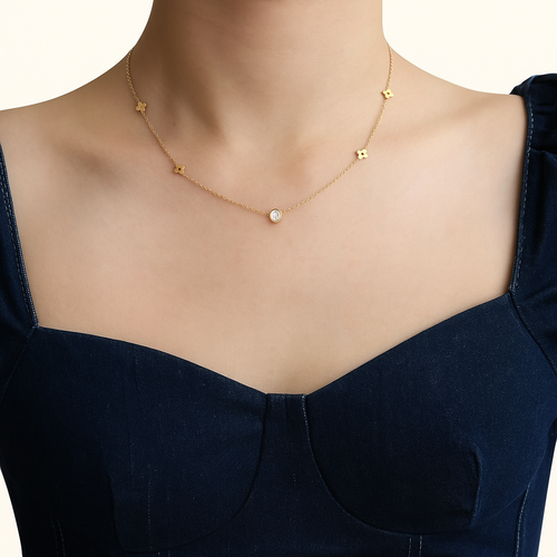 Carrie Clover Necklace