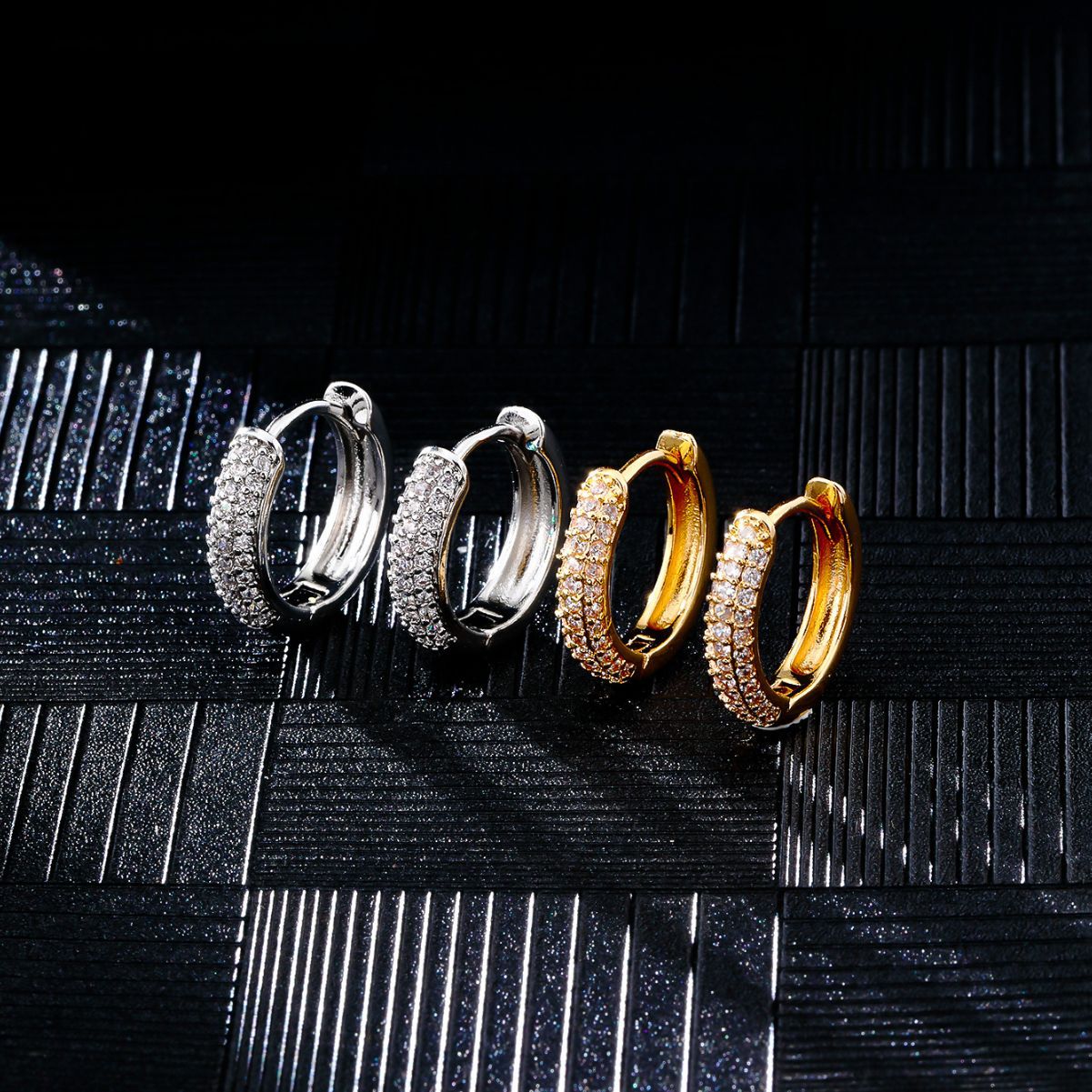 Vivienne Hoop Earrings