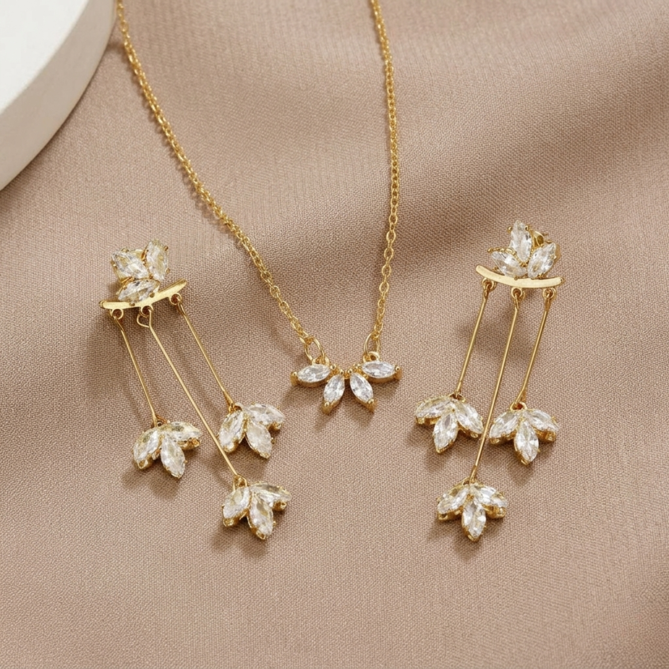 Thea Crystal Set