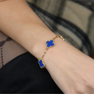 The Clover Bracelet