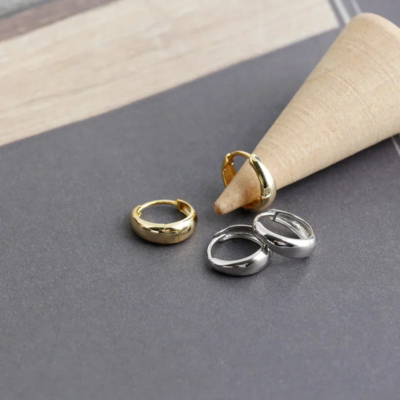 Hilda Mini Hoops