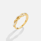 Eveline Twist Pearl Ring