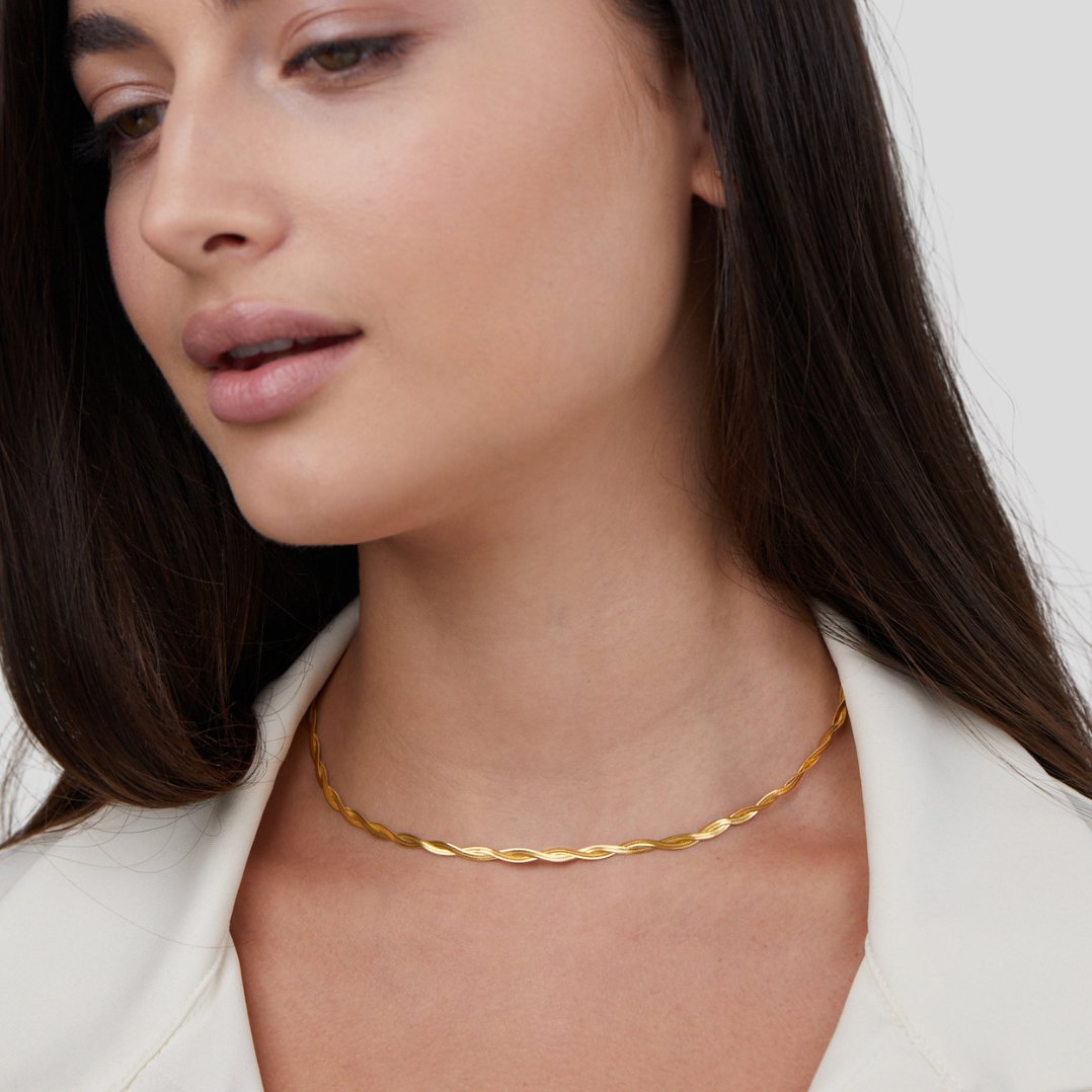 Odette Twisting Chain Necklace