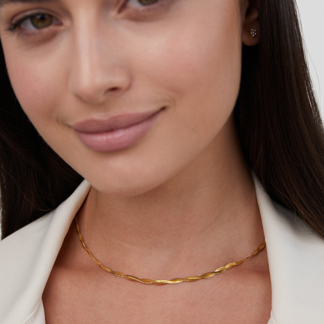 Odette Twisting Chain Necklace