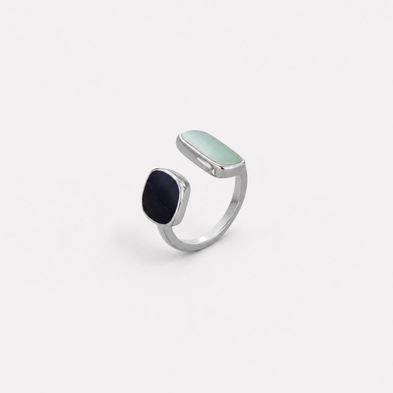 Confidence Wrap Silver Ring