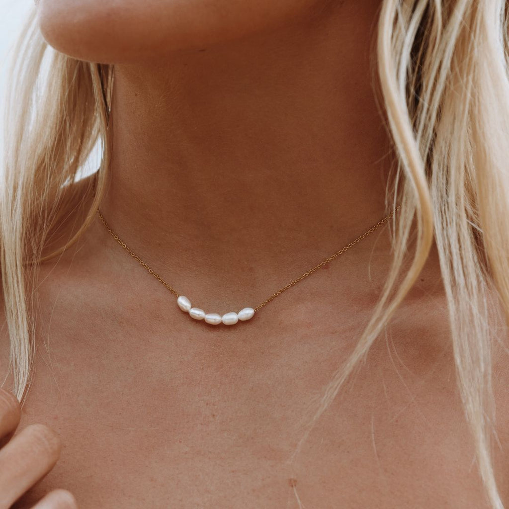 Lumi Pearl Necklace
