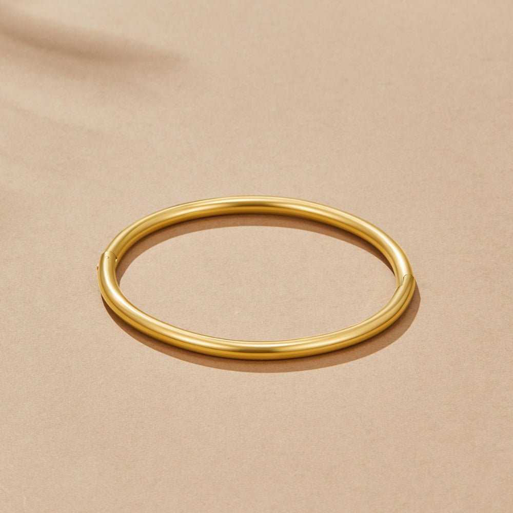 Oréline Gold Bangle