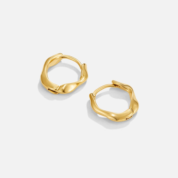Corinne Kreolen mit Twist-Design