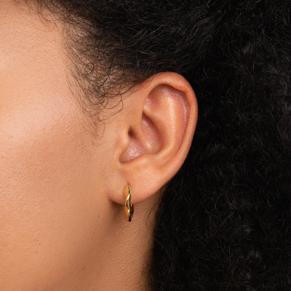Corinne Twisting Hoop Earrings