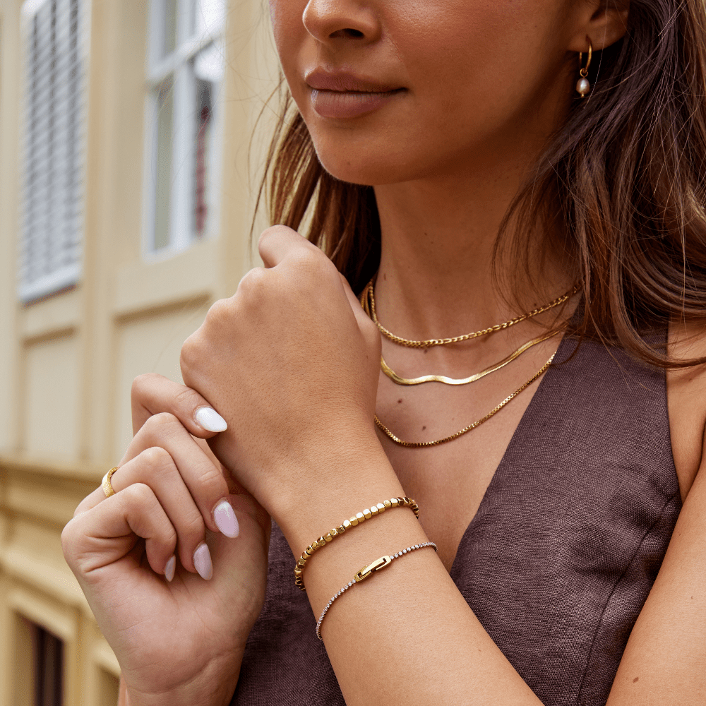 La Mirelle 18K Gold Cube Bracelet
