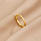 Mara Crystal Ring