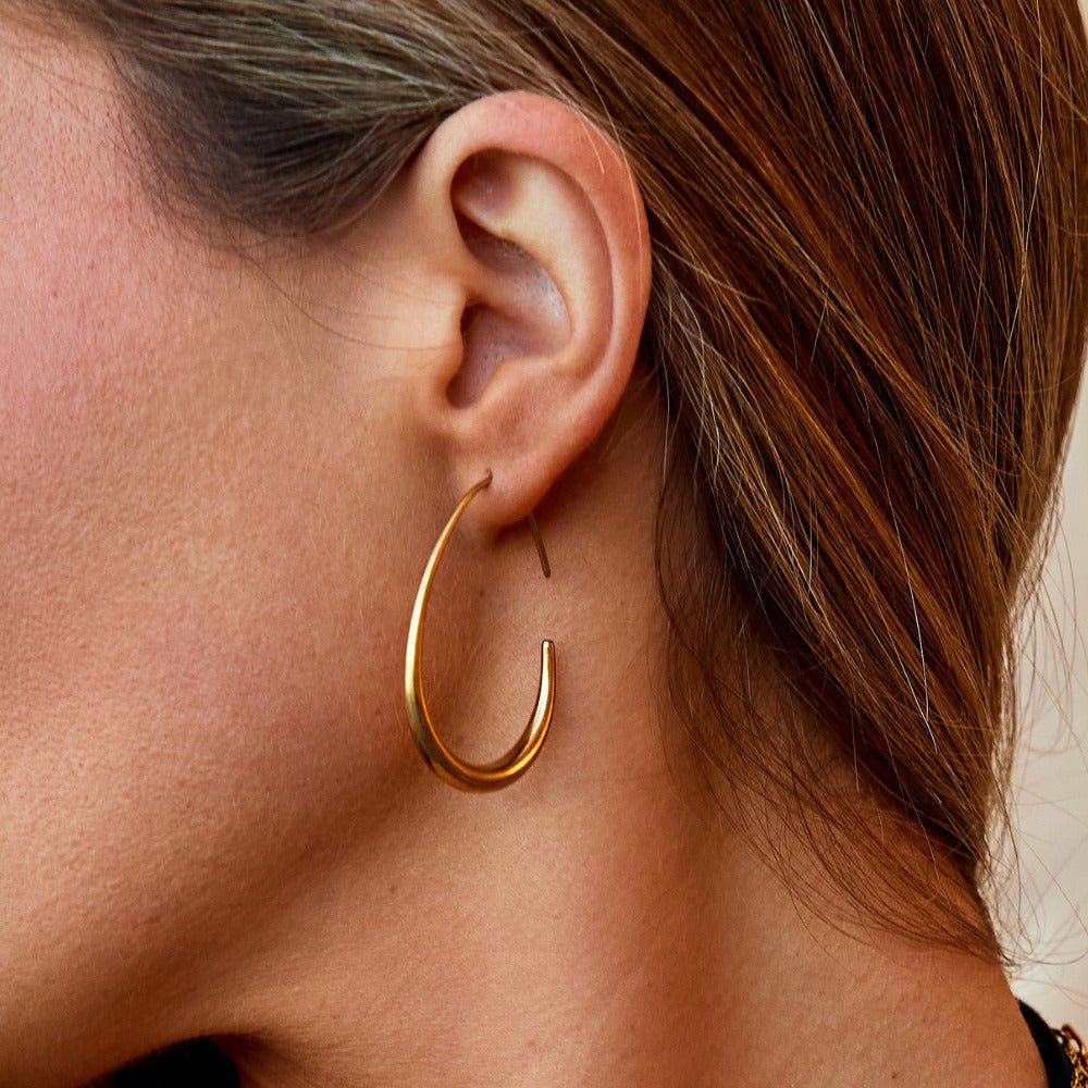 Daphne Gold Hoop Earrings