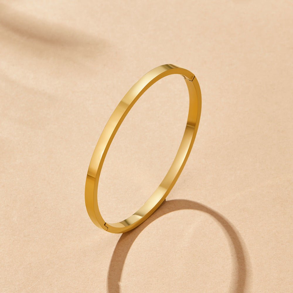 Sofia Gold Bangle