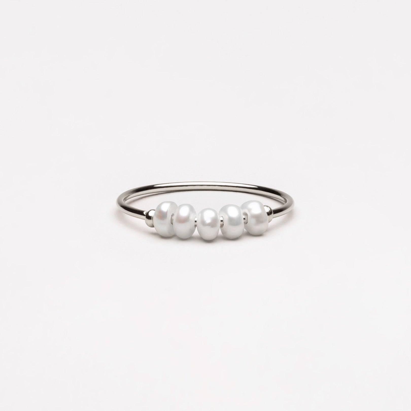 Lumi Pearls Ring