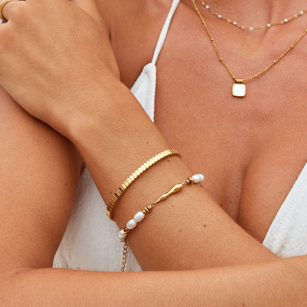 Oréline Gold Bangle