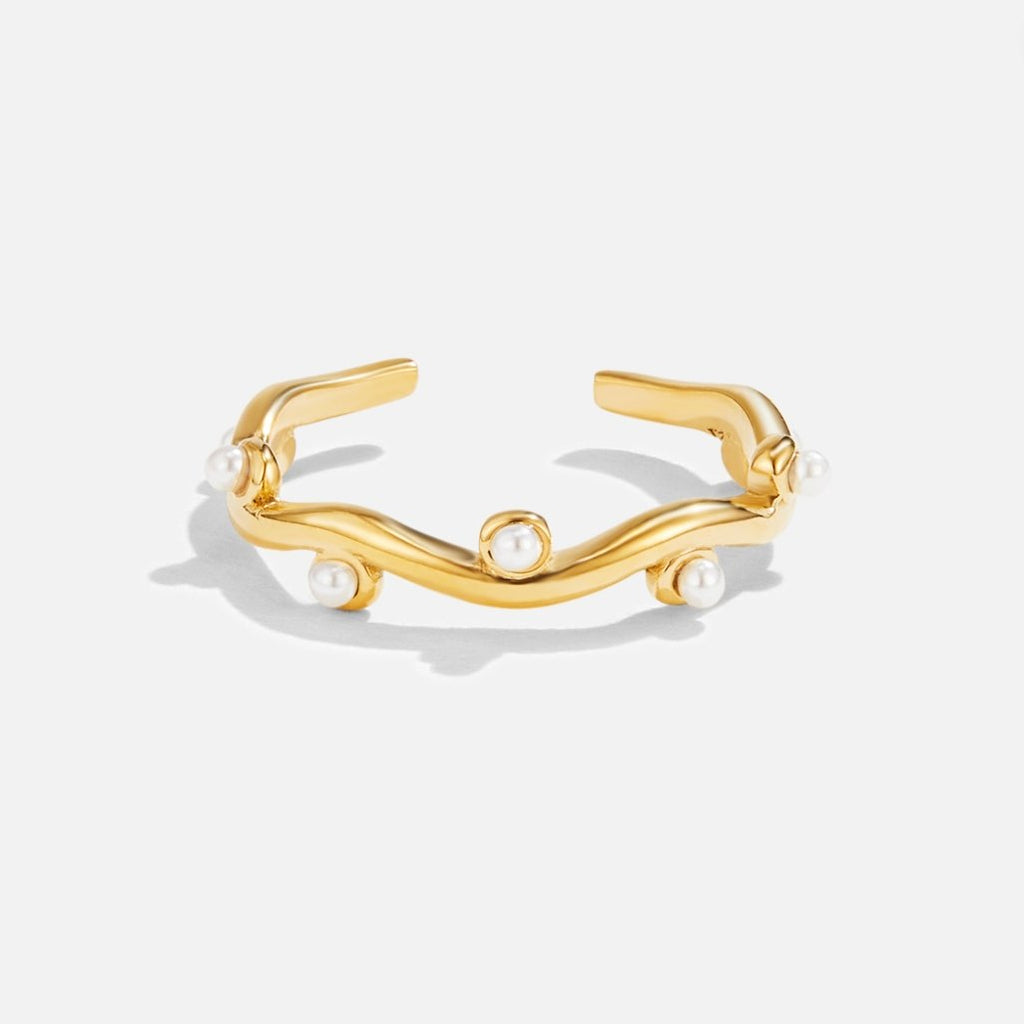 Waved Pearl 18K Gold Ring