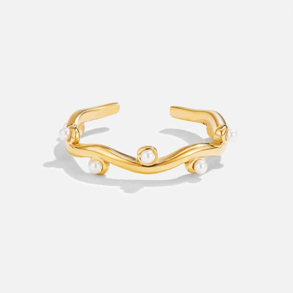 Waved Pearl 18K Gold Ring