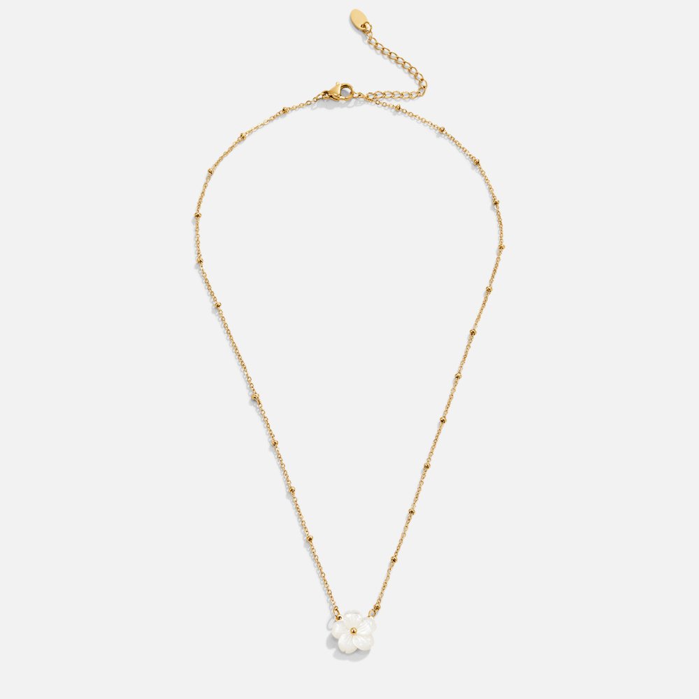 Claudine Flower Necklace